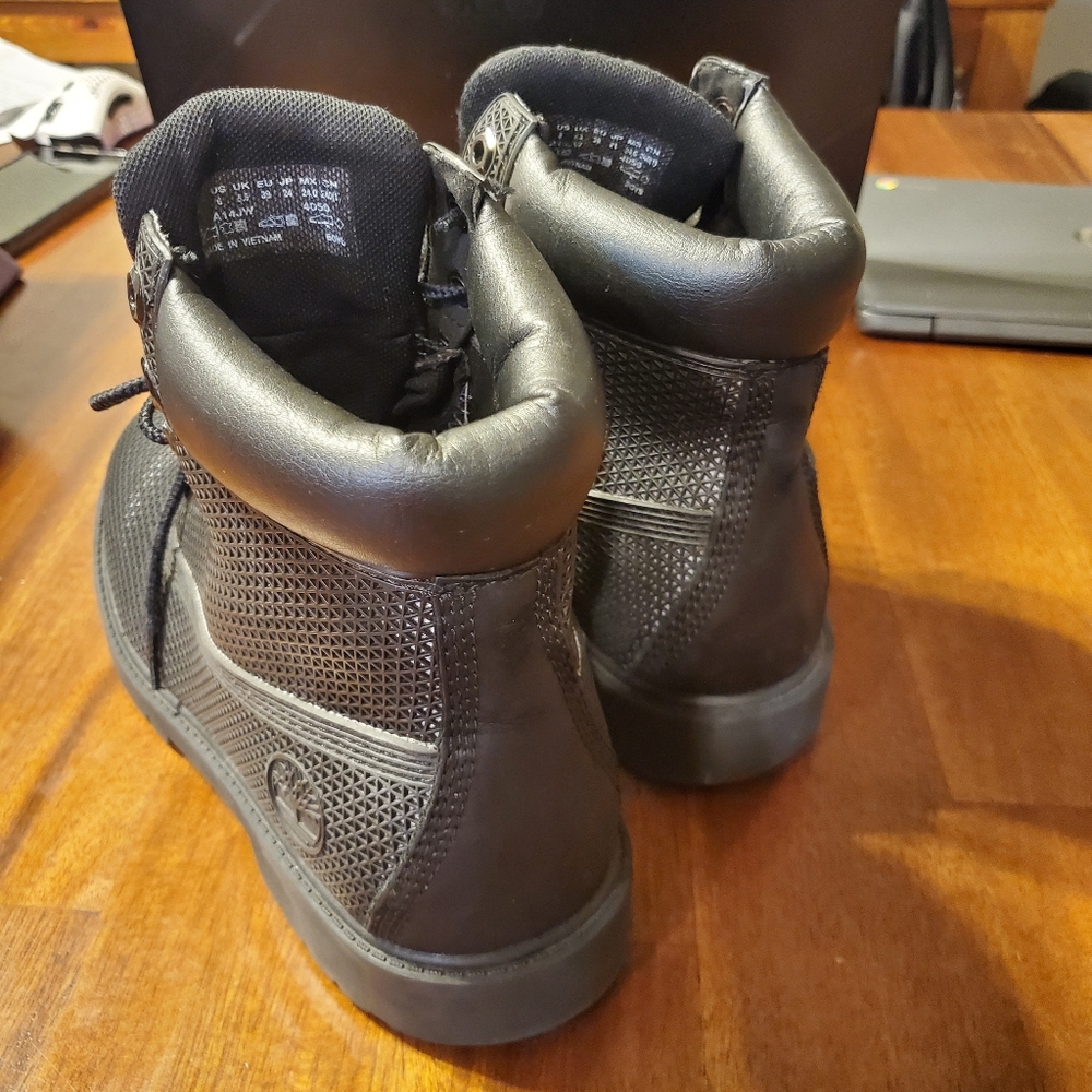 Exotic Grid Timberland Boots